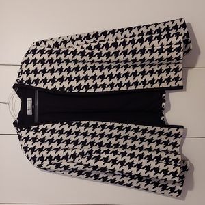 Tahari by Arthur S. Levine Houndstooth Print Blazer Size 24W